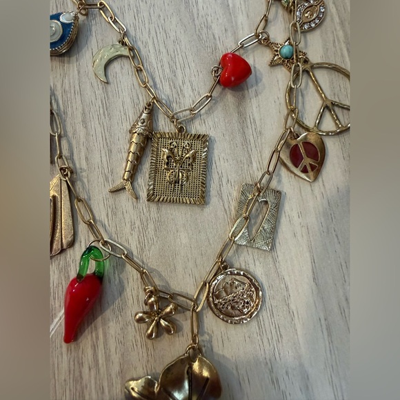 NWOT Free People Maxamillion Charm Necklace Flower Power Bohemian Boho Summer - Picture 4 of 4